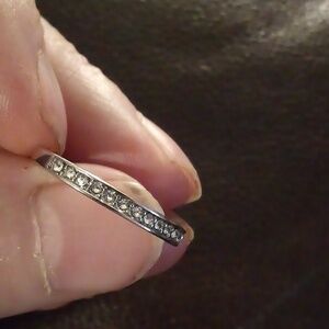 Luxury Channel Crystal Zircon Stone Ring - Size 8